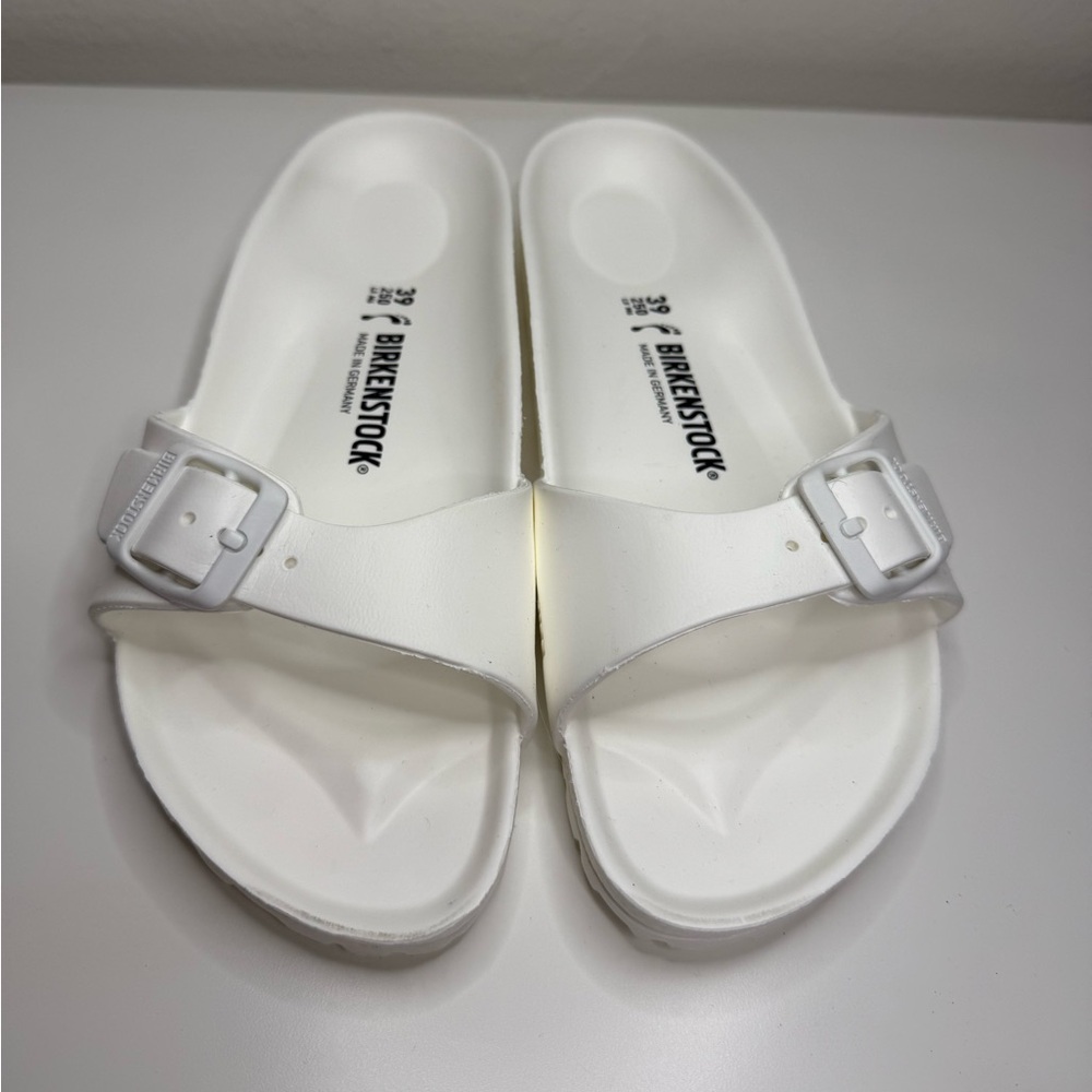 Birkenstock White size 39 must see